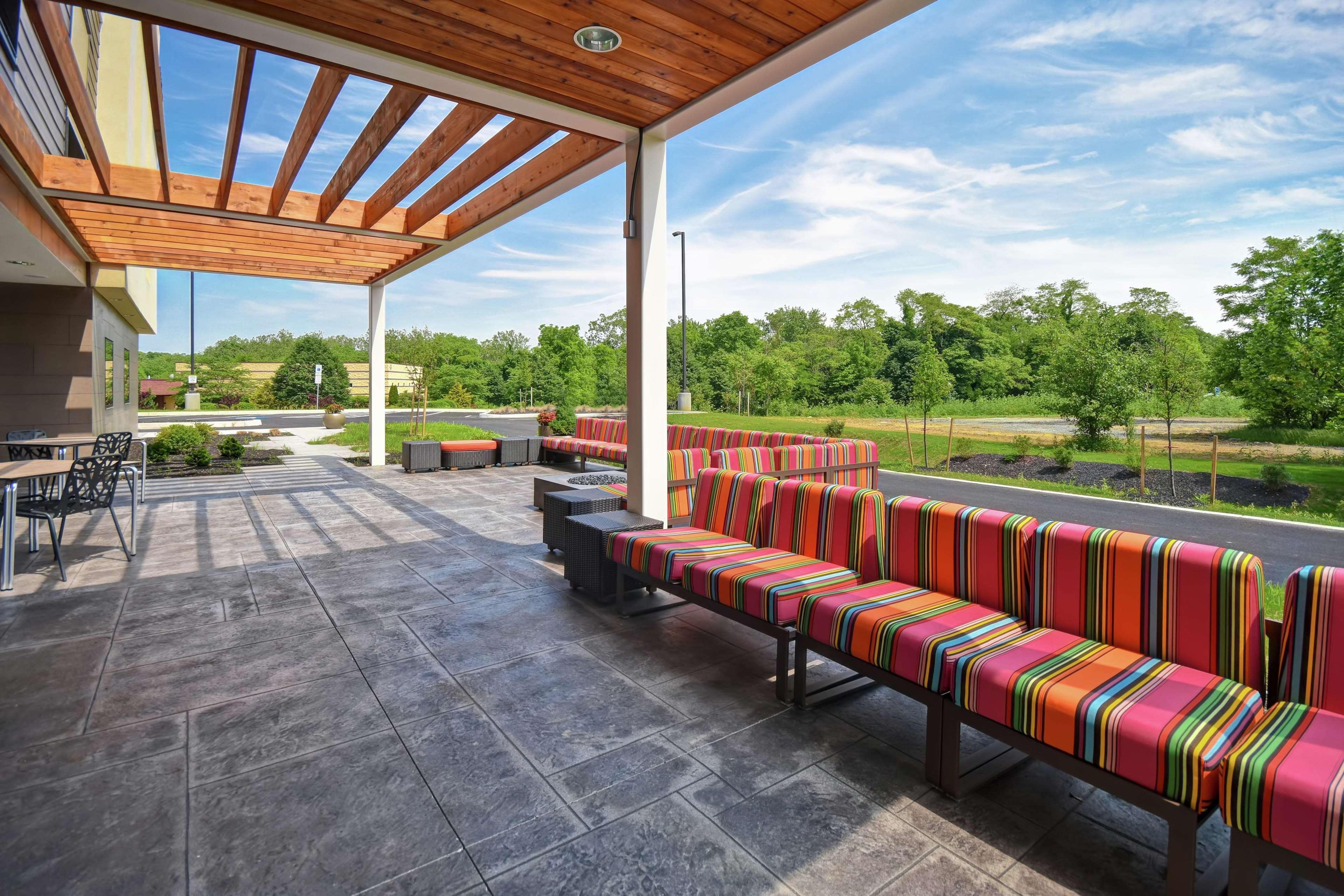 Home2 Suites Mechanicsburg Exterior photo