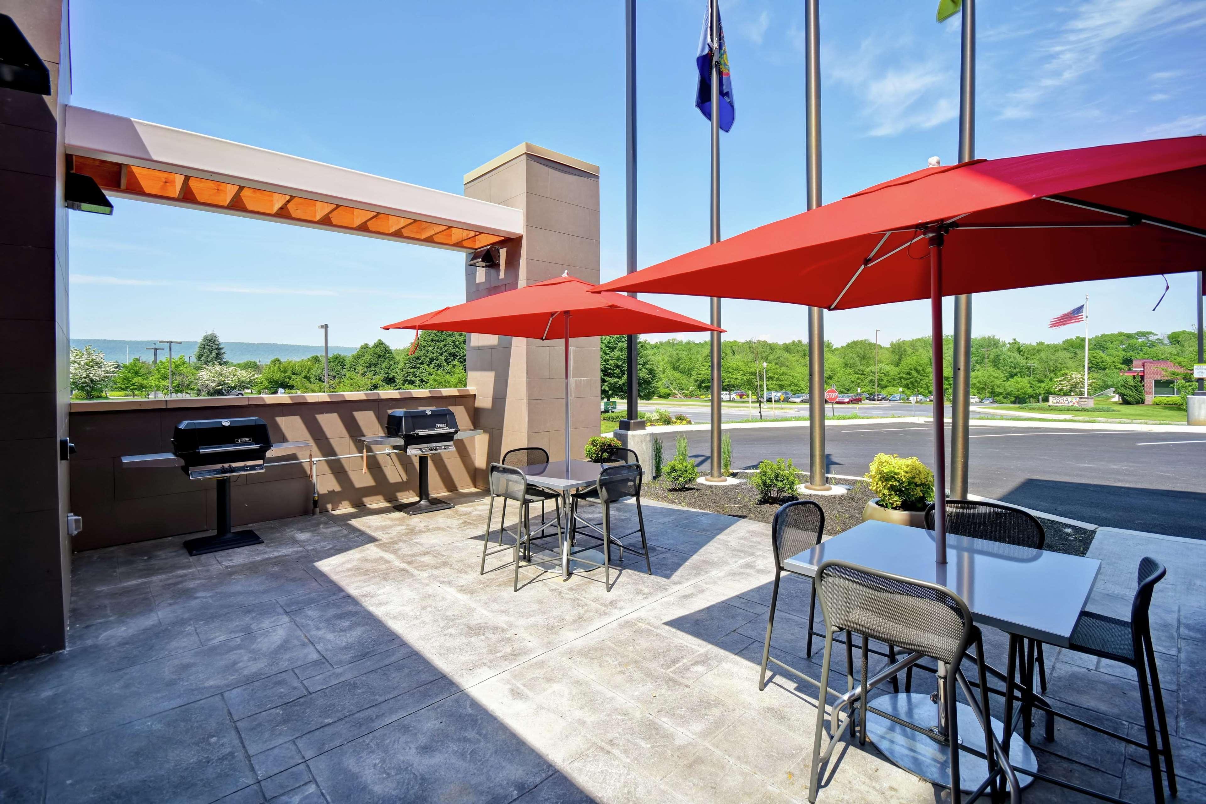 Home2 Suites Mechanicsburg Exterior photo