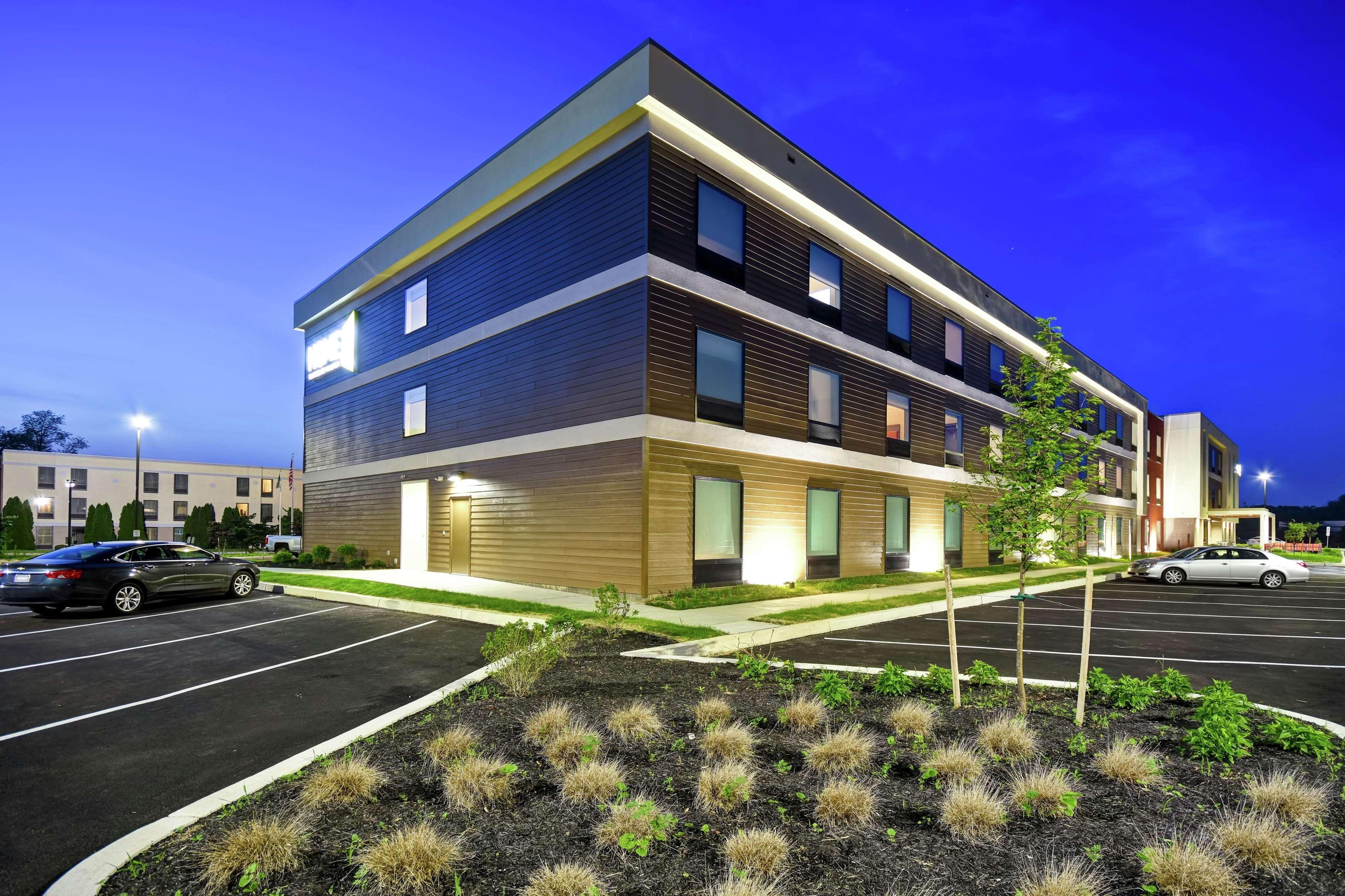 Home2 Suites Mechanicsburg Exterior photo